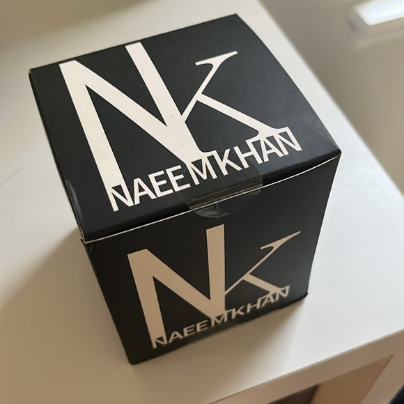 NAEEM KHAN Rose Candle - Picture 3 of 3